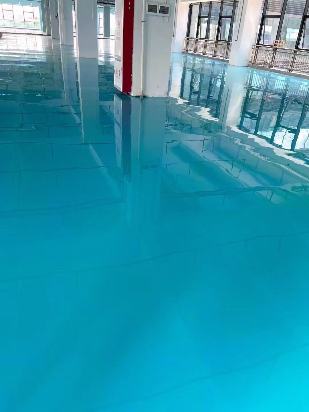 環氧自流平地坪 